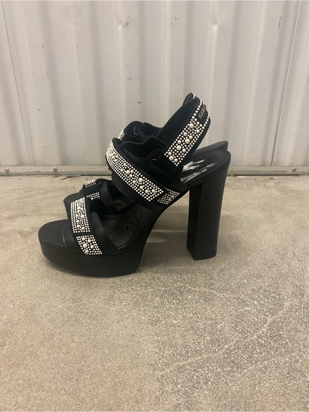 NEW Karl Lagerfeld Black Embellished Platform Heels with Studded Pearl, Size 9